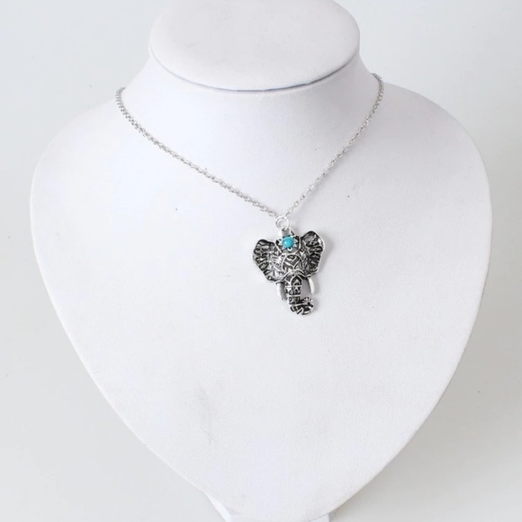 Bohemian Elephant Pendant Necklace - Picture 5 of 5